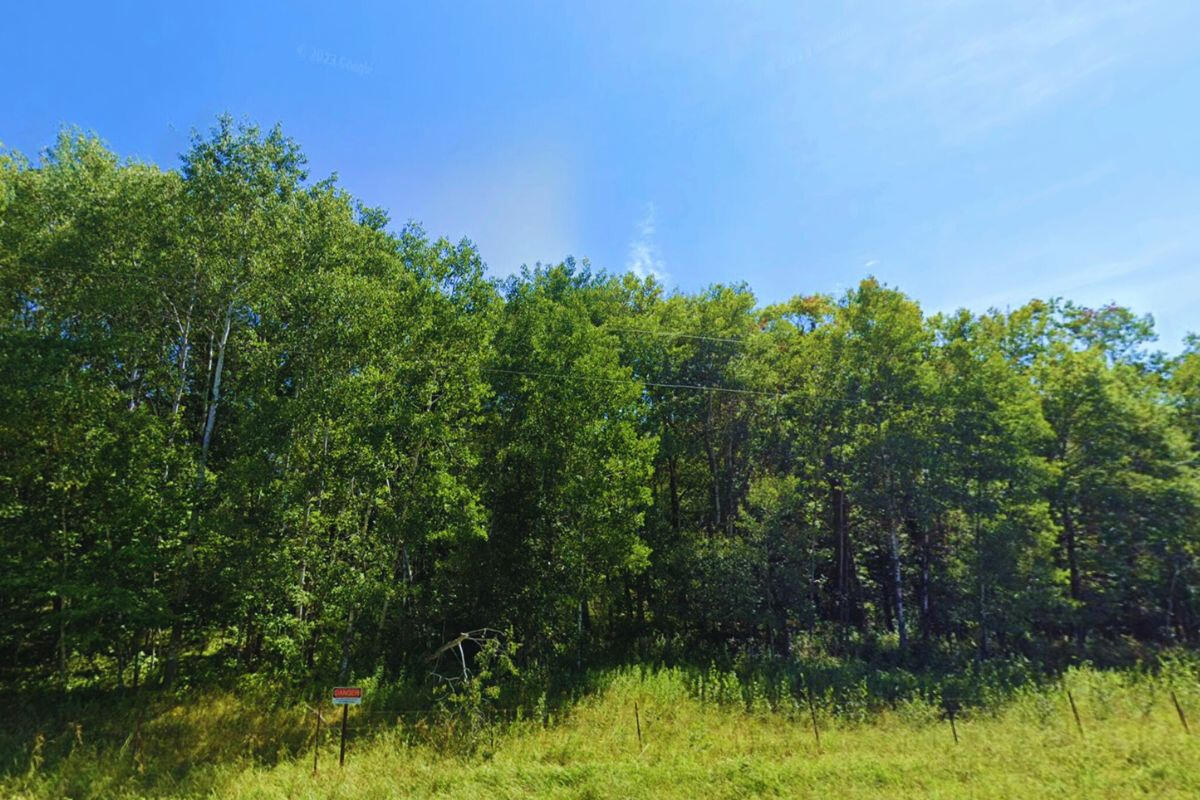 Near Private Lake - Flinstone Dr, Cushing, MN 56443