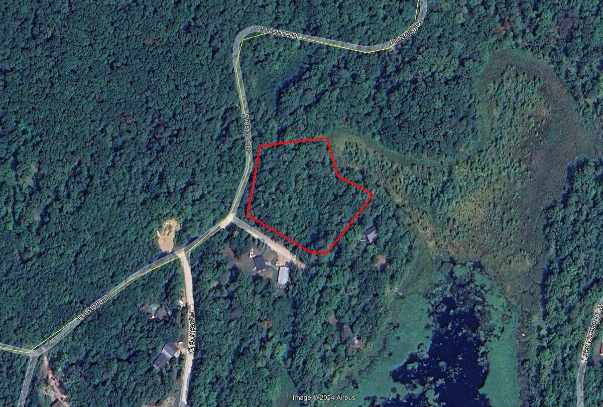 Near Private Lake - Flinstone Dr, Cushing, MN 56443